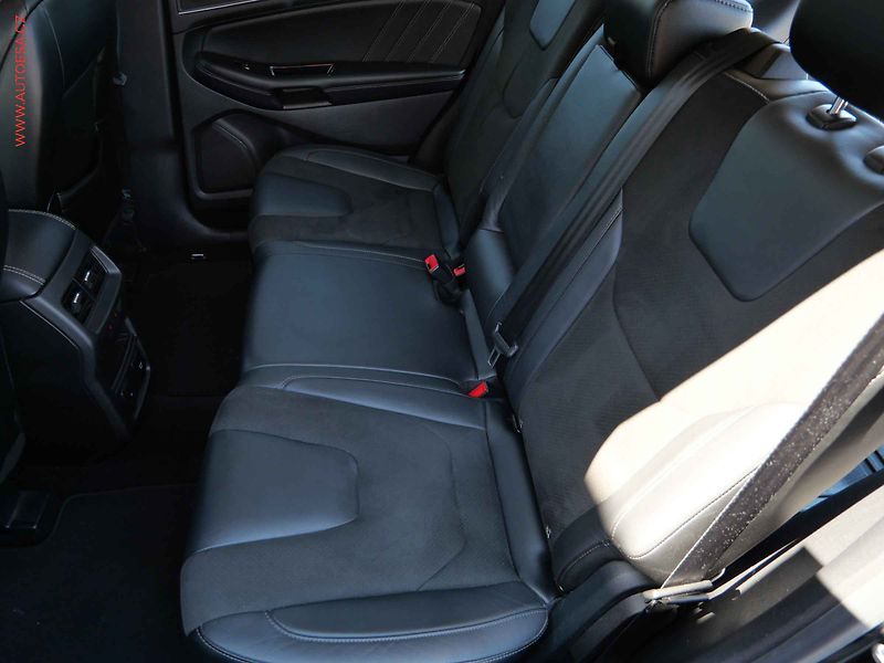 Ford Edge (2016) 2.0 TDCi 4x4, Sport, AT - fotka 10 z 30