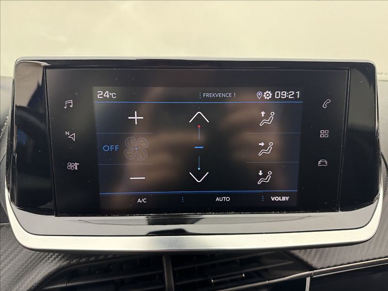 Peugeot 2008 1,5 HDi ACTIVE LED SENZORY ČR - fotka 18 z 39