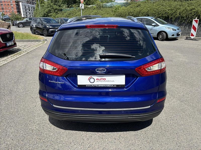 Ford Mondeo 2,0 TDCi AT WEBASTO TOP STAV - fotka 4 z 39