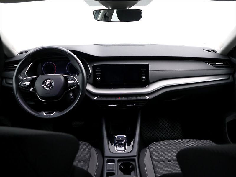 Škoda Octavia 2,0 TDI 110kW DSG CZ 1.Maj DPH - fotka 25 z 32