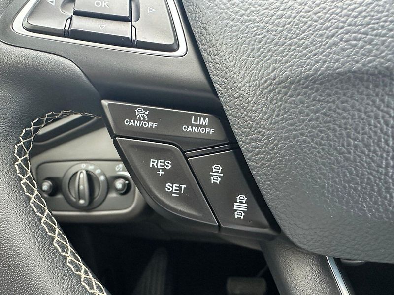 Ford Kuga (2019) 2,0TDCI 4x4 Automat  Vignale - fotka 21 z 31