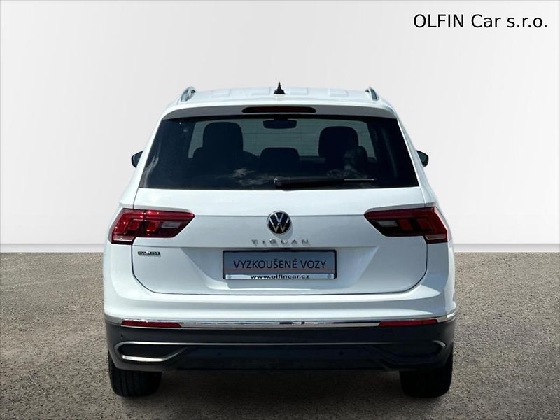 Volkswagen Tiguan Allspace 1,5 TSi 110kW LIFE - fotka 8 z 26