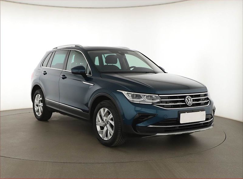 Volkswagen Tiguan (2021) Elegance 2.0 TSI - fotografie inzerátu