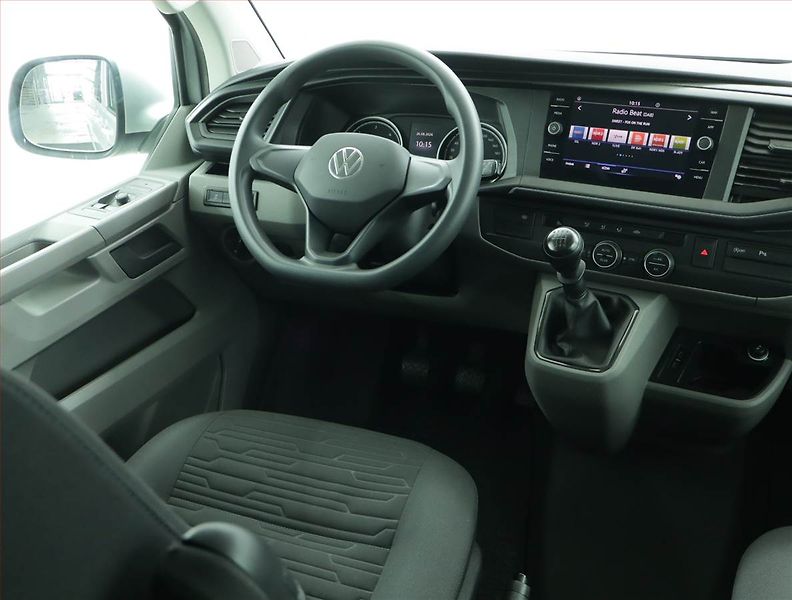 Volkswagen Caravelle (2021) Comfortline 2.0 TDI, 1Maj, DPH - fotka 7 z 18
