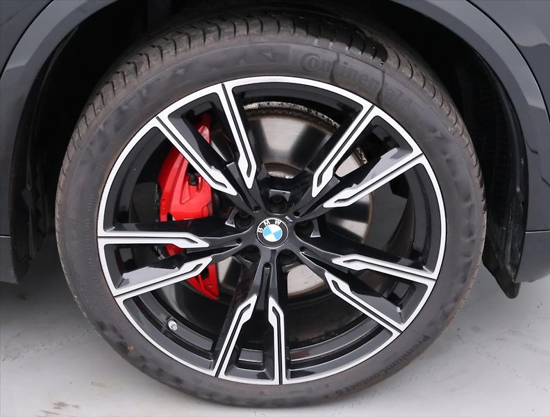 BMW X5 3,0 xDrive40d Mpacket - fotka 28 z 28