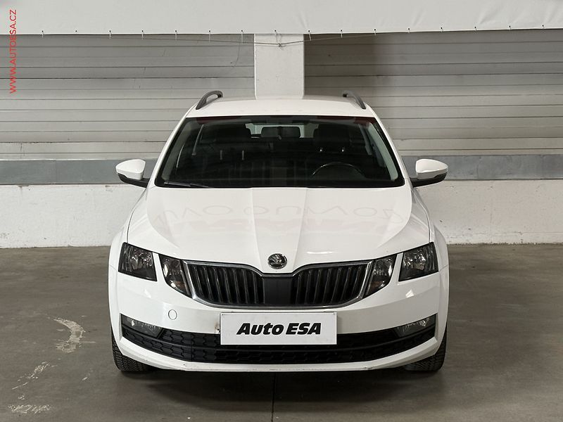 Škoda Octavia (2017) 1.6 TDi, ČR, Active - fotka 2 z 14