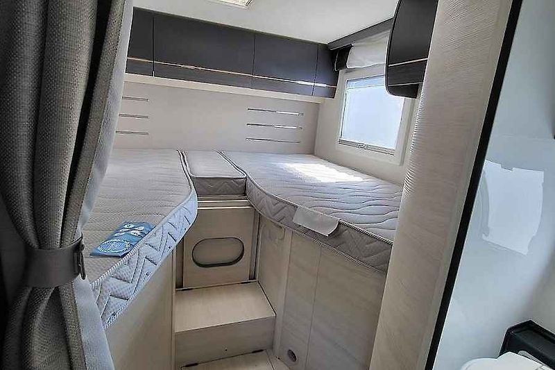 Obytné auto Eura Mobil Profila T 695 EB.