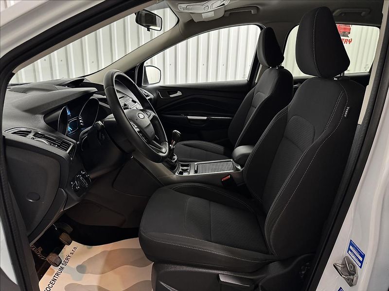 Ford Kuga 1.5EB 110kW TITANIUM 2XALU - fotka 25 z 36