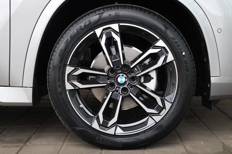 BMW X1 xDrive20d - fotka 7 z 17