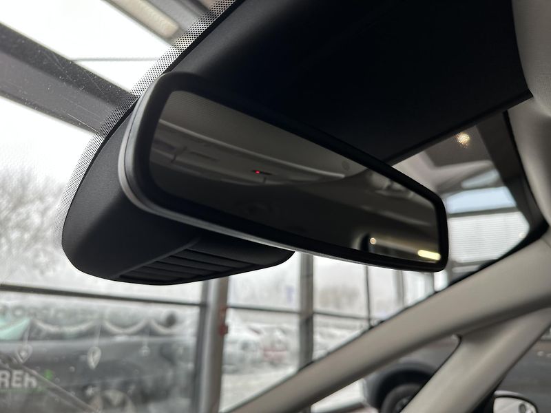 Ford Galaxy Titanium 2.5i HEV 190k aut. - fotka 30 z 30