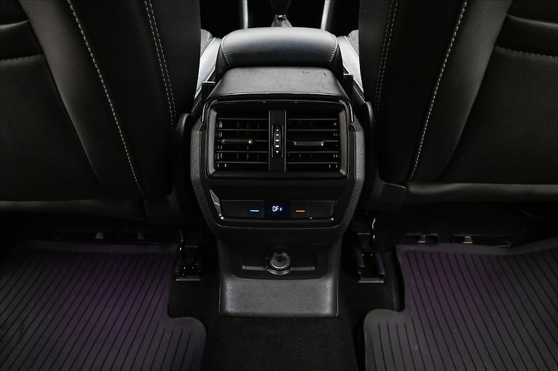 Škoda Kodiaq 1,5 TSI 110kW DSG Sportline 7/ - fotka 23 z 33