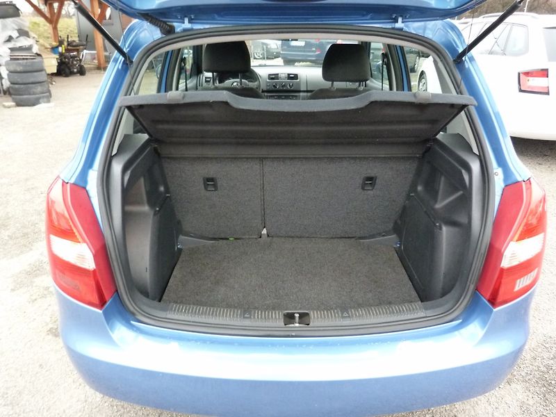 Škoda Fabia 1.2 Tsi - fotka 15 z 19