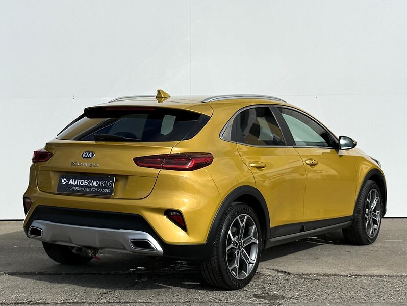Kia XCeed 1.5 T-GDI 117kW DCT Spring Edi - fotka 2 z 22