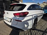 Hyundai i30 1.6-AUTOMAT-KAMERA-PRAV.SERVIS - náhled 9