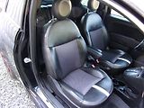 Fiat 500e (2016) 24kWh 83kW SYMPATICKÉ VYBAVENÉ - náhled 18