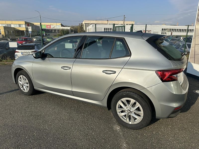 Škoda Fabia CLASSIC 1.0TSI 70kW + tažné - fotka 3 z 13