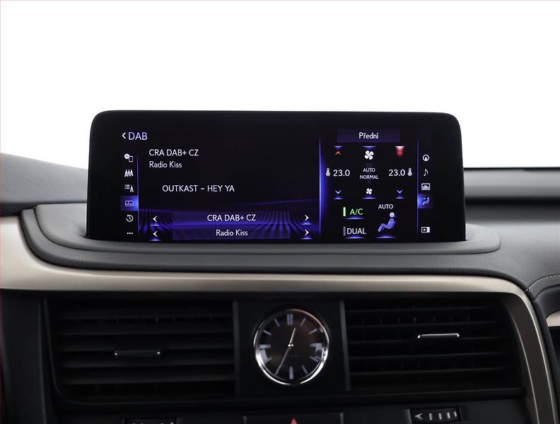 Lexus RX 400h (2022) 300 AWD, ACC, Výhřev, Kamera - fotka 11 z 21