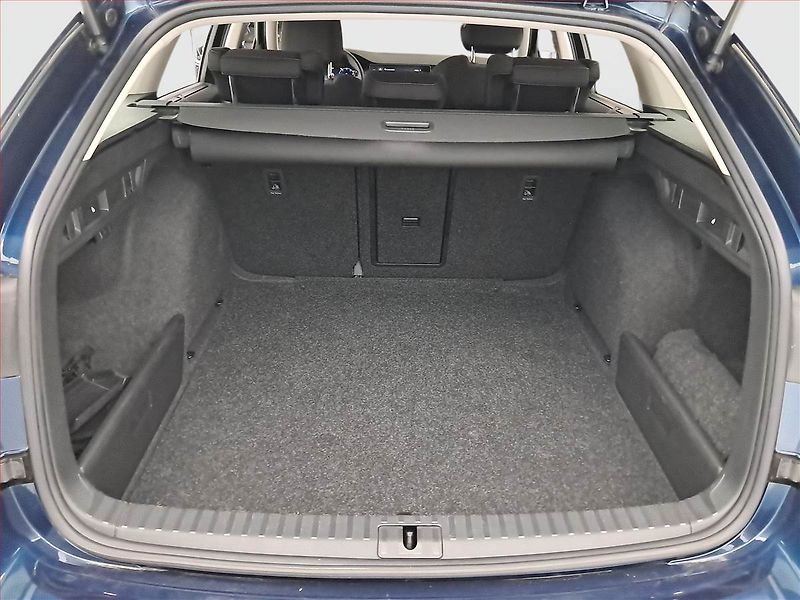 Škoda Octavia (2023) 2.0 TDI - fotka 13 z 16