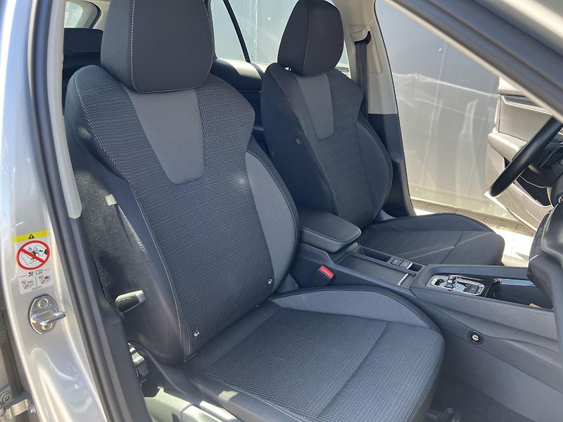 Škoda Octavia (2023) AMBITION 4x4 DSG - fotka 31 z 38