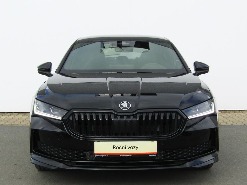 Škoda Superb (2026) Sportline 2.0 TDI 142 kW DSG 4 - fotka 4 z 30