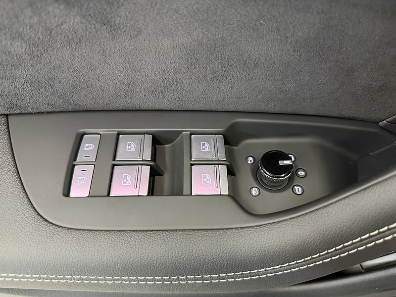 Audi A6 Allroad 55TDI 253 KW QUATTRO, WEBASTO, - fotka 32 z 36