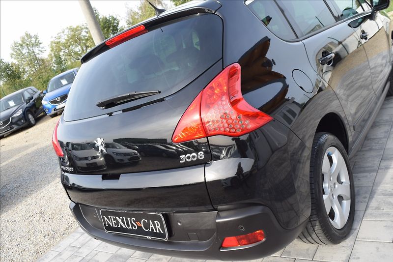 Peugeot 3008 1,6 i 88KW ALU NAVI PANORAMA - fotka 8 z 50