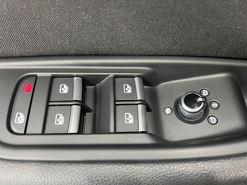 Audi A4 Allroad 2.0TDI QUATTRO, WEBASTO - fotka 22 z 26