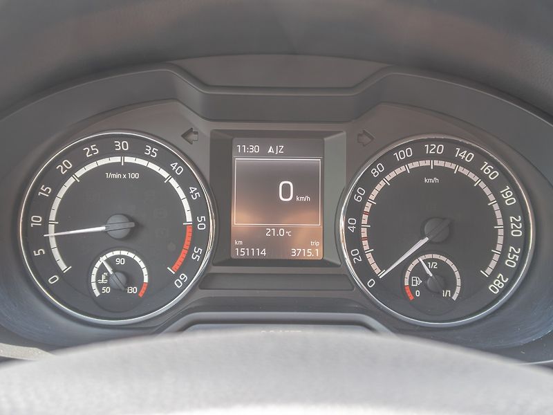Škoda Octavia (2015) 2.0TDI 135KW RS – NAVIGACE - fotka 21 z 49