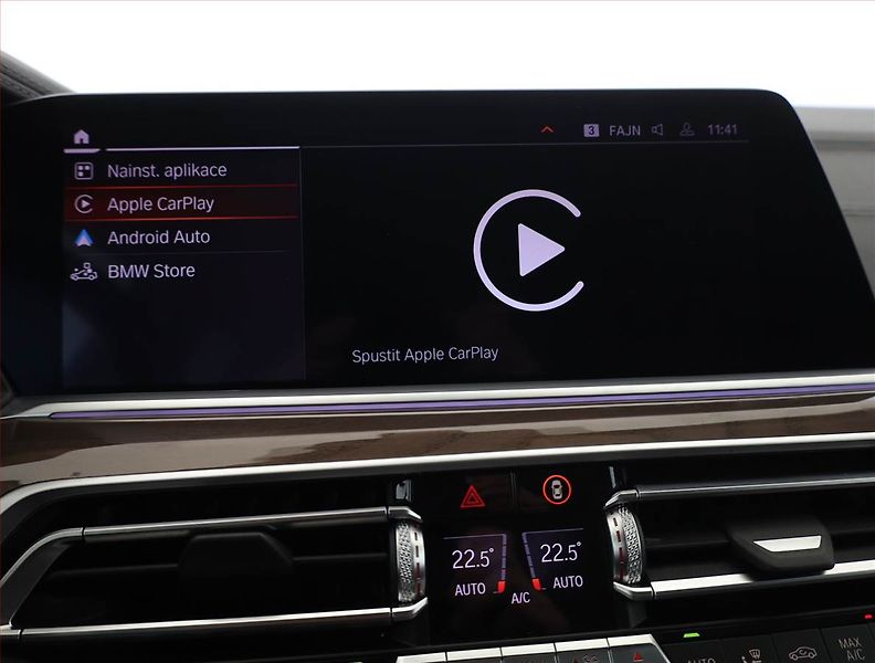 BMW X7 (2020) xDrive40i - fotka 18 z 28