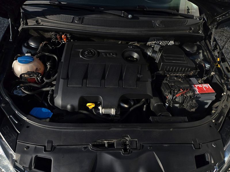 Škoda Fabia (2014) 1.6 TDI Serviska,Zimáky,TOP - fotka 28 z 29