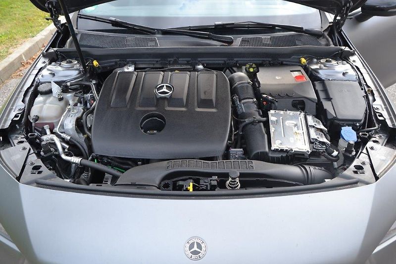 Mercedes-Benz CLA 180 d Edition 1 AMG - fotka 52 z 56
