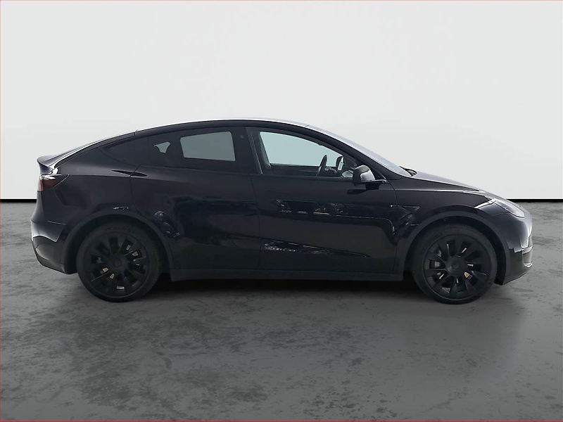 Tesla Model Y (2022) Long Range AWD 79kWh, SoH 91% - fotka 6 z 19