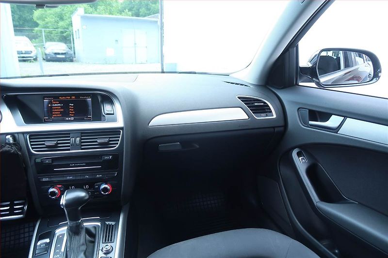 Audi A4 (2015) 2.0 TDI, Automat, Serv.kniha - fotka 8 z 23