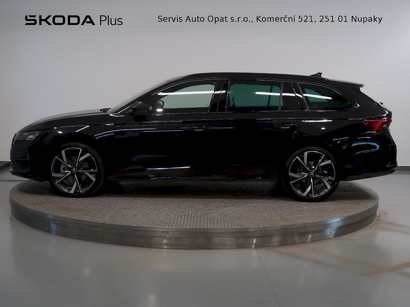 Škoda Octavia (2025) SPORTLINE 2.0TSI 150KW 4x4 DSG - fotka 3 z 40