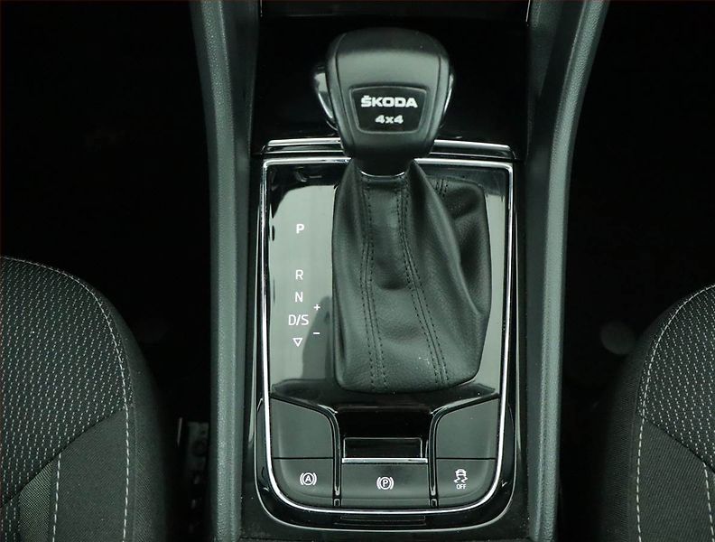 Škoda Kodiaq (2022) Ambition 2.0 TDI - fotka 13 z 17