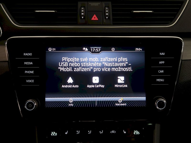 Škoda Superb (2023) STYLE 2.0TSI 140KW DSG - fotka 26 z 41