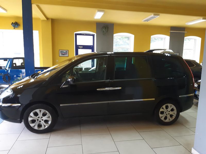 Citroën C8 2.0 HDI DIGIKLIMA NAVI TAŽNÉ - fotka 4 z 24