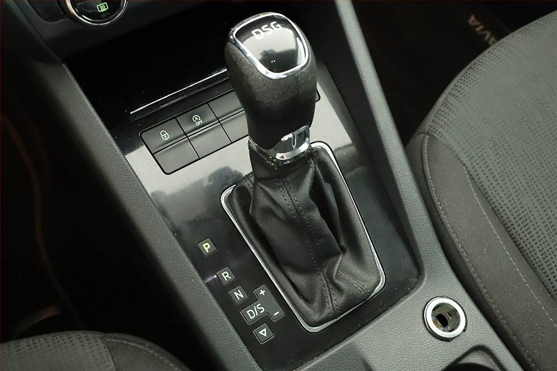 Škoda Octavia (2020) 2.0 TDI, Automat, Tempomat - fotka 12 z 19