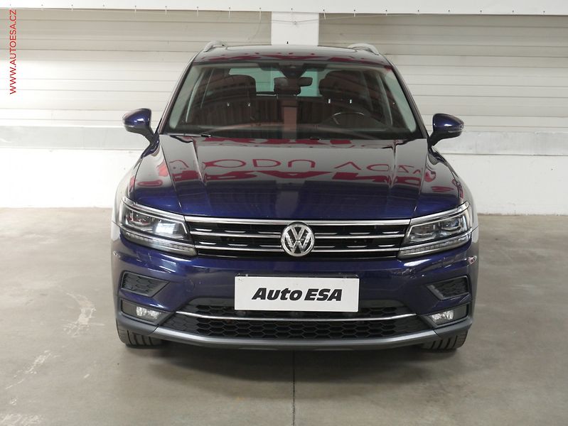 Volkswagen Tiguan (2018) 2.0 TDI 4x4, DSG, navi, LED - fotka 2 z 31