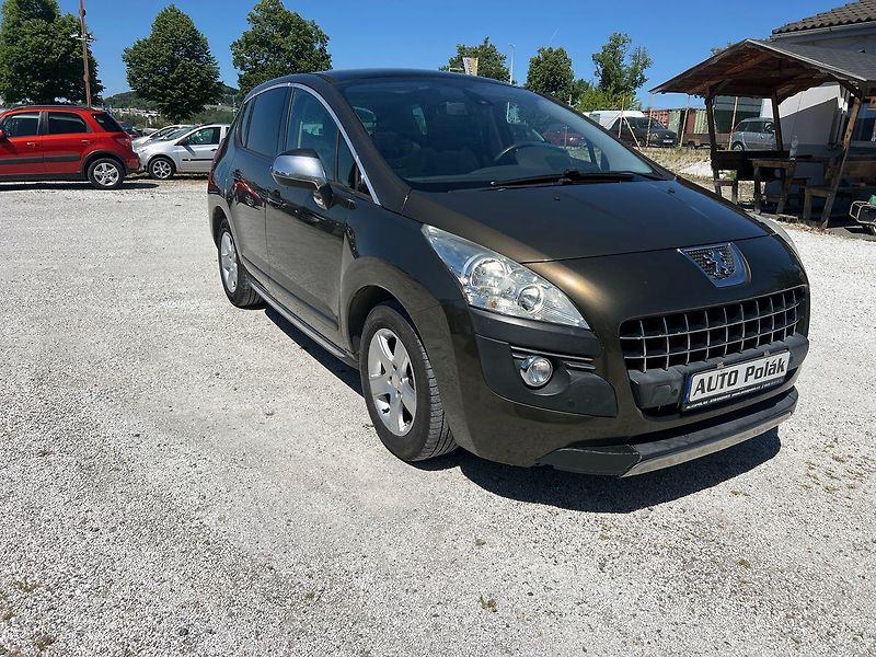 Peugeot 3008 1.6 16V - fotka 2 z 15