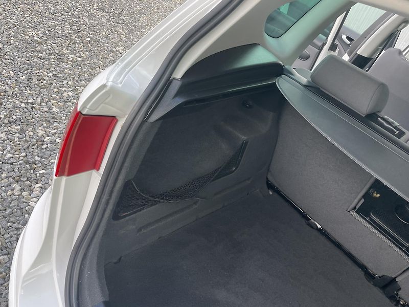 Seat Altea 1.6TDi 105PS XXL ECOMOTIVE TOP - fotka 128 z 189