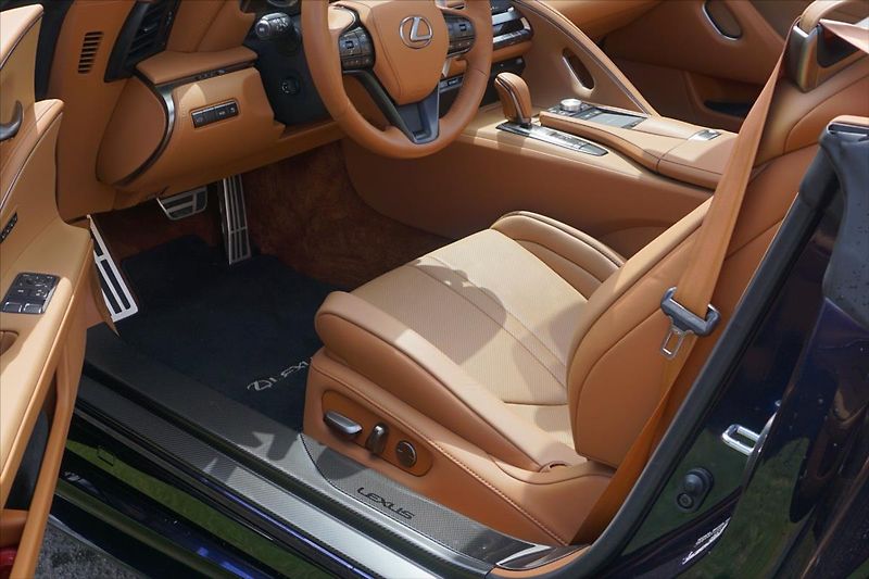 Lexus LC 500 5,0 V8 50 Sport  odp.DPH - fotka 13 z 28