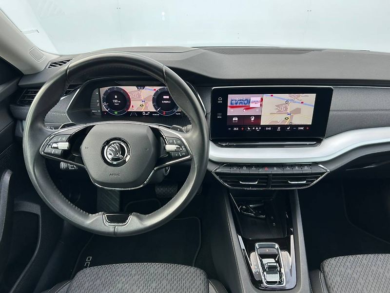 Škoda Octavia (2023) 2.0TDI DSG 110 kW TAŽNÉ Head U - fotka 5 z 35