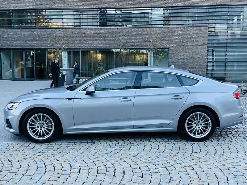 Audi A5 2.0TDI 140KW 4x4 AUT VÝHŘEV - fotka 19 z 49