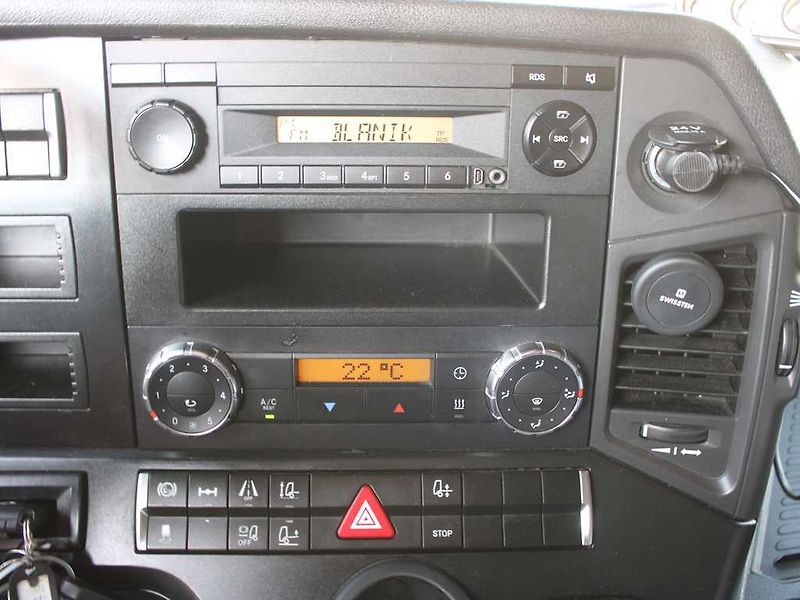 Mercedes-Benz Actros 1845, EURO 6, LOWDECK - fotka 11 z 19