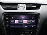 Škoda Octavia RS 2,0 TDI 135kW Aut.klima Nav - náhled 22