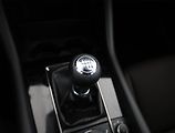 Mazda 3 (2021) 2.0 Skyactiv-G, 70TKM,Klima - náhled 12