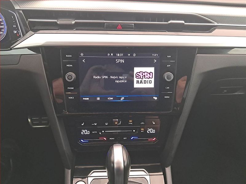Volkswagen Arteon (2023) R-line 2.0 TDI - fotka 12 z 18