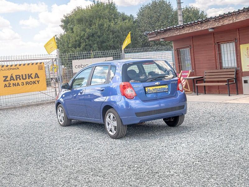 Chevrolet Aveo (2009) 1.2i 62KW - fotka 7 z 38