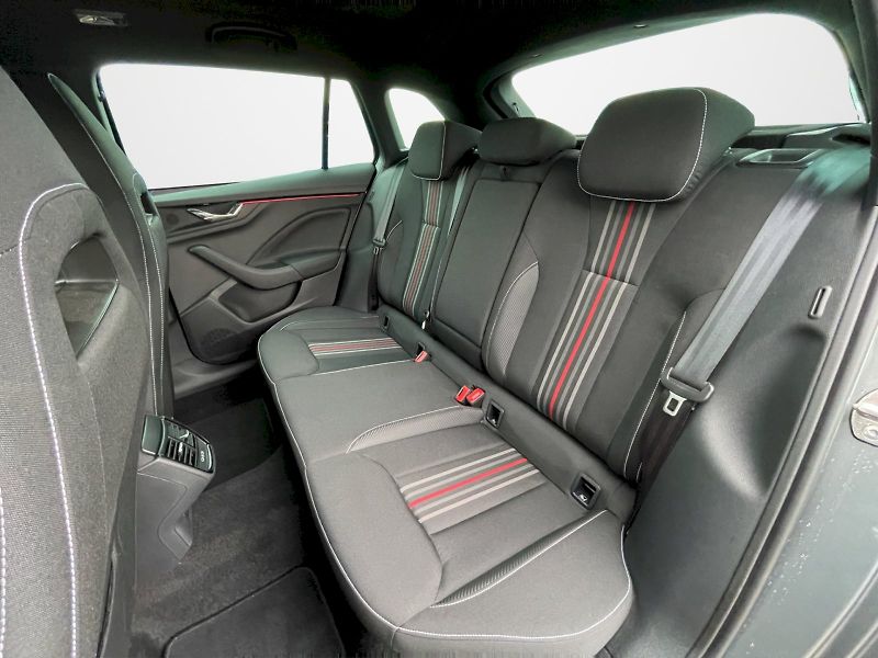 Škoda Scala (2026) 1.5 TSI 110 kW Monte Carlo - fotka 25 z 35